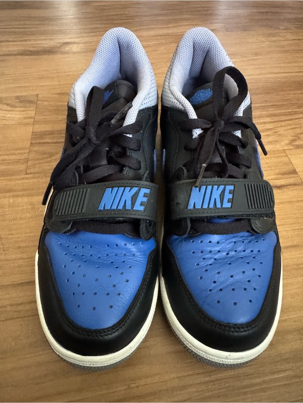 Air Jordan Legacy 312 Low "Royal" sneakers